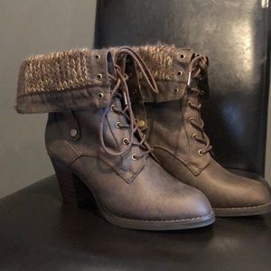 Brown Just Fab military ankle booties size 9